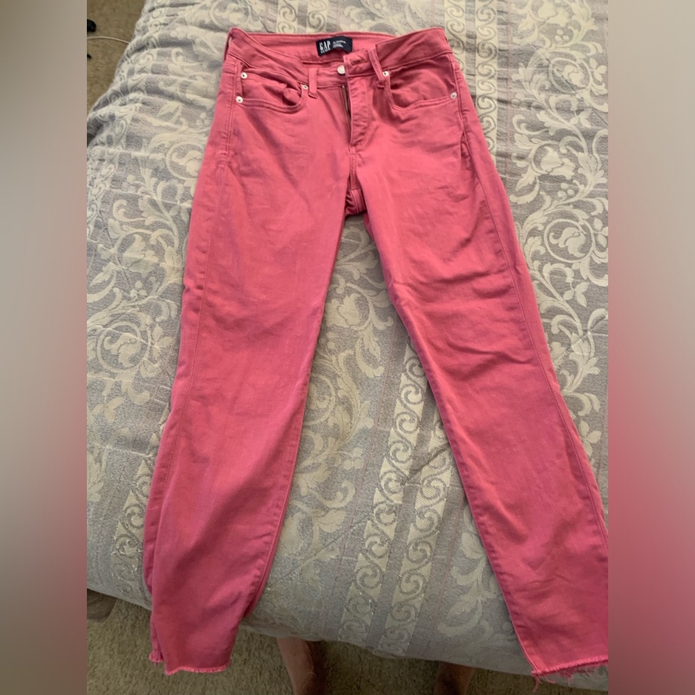 Gap Denim 28 Regular Curvy Leggings. 24 1/2 in inseam